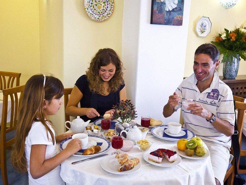 19CF557CE37173A61C847CADA4EDA9F6