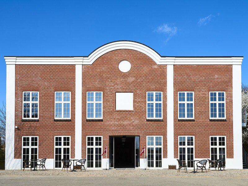 DA170778AAC3BE4C9C56418254EA1AB1