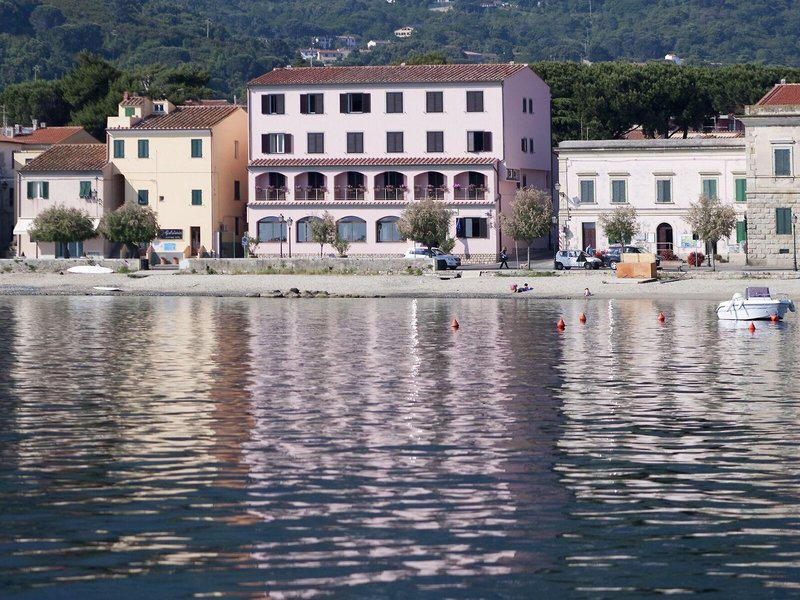 AA4527E590D10A014A13E9930B2C1254