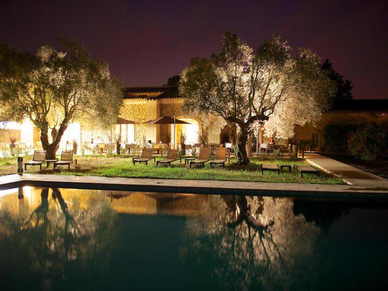 B7FE432E27B0F600F9183B1B1877E01A