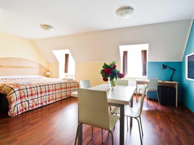 A2FF3596274785F188805CE0DA5135CF