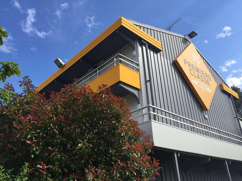 DB6C9B51C22742CB6F99B0EC36078C03