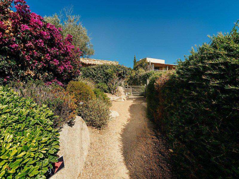 663E5645C7B1D9F03DD9D5BED894D282