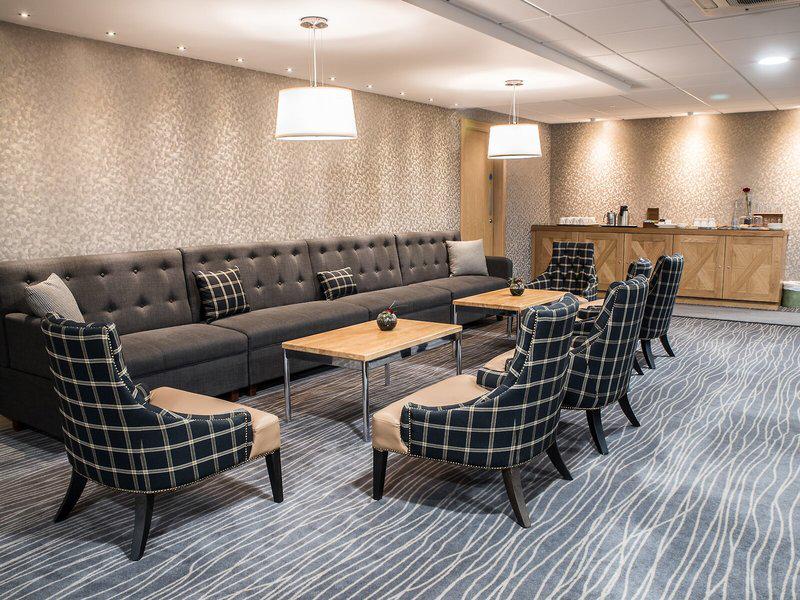 F6E0B9C289ABA00AAC484D9E78BA5632