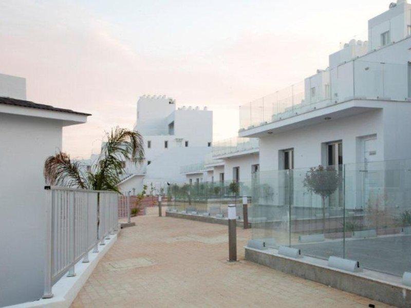 AFD108B17839B0ACA7F4BA1CA11CBD74