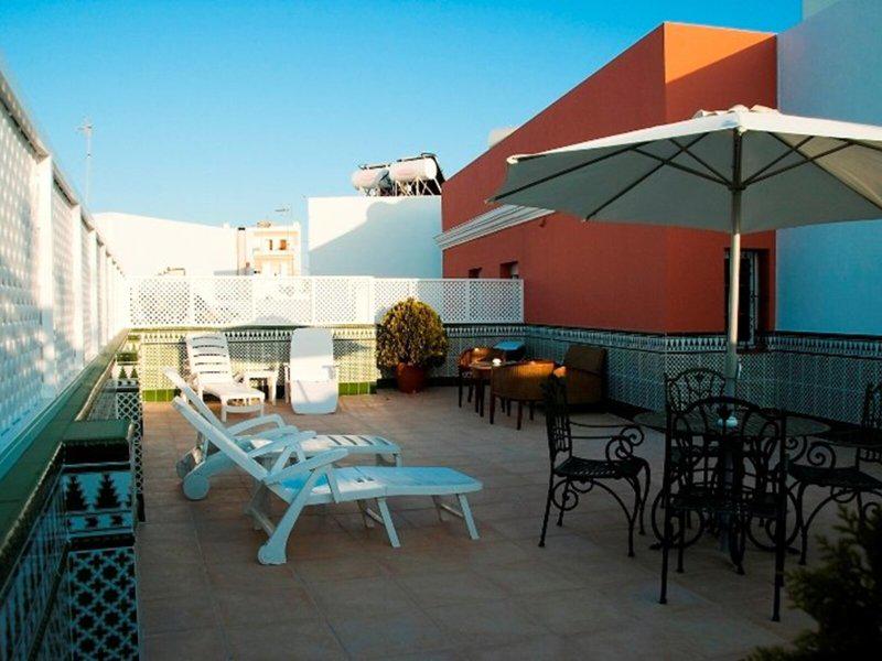 357C16D0381570075A8F2F91D6489276