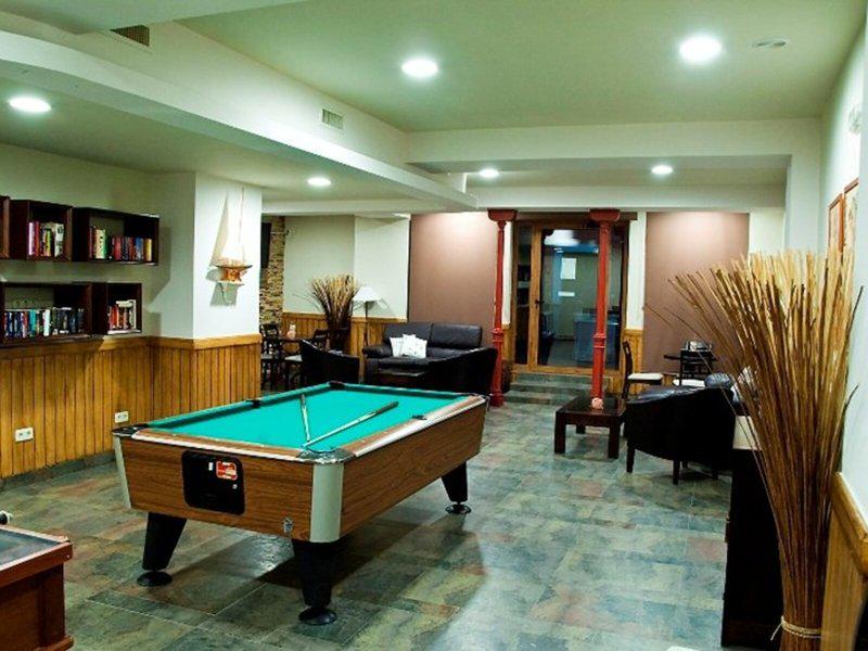 E494A48556F040B1000A79CA8F3EEE6C