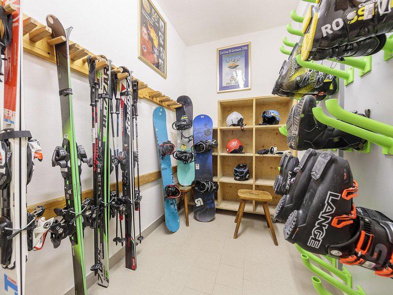 D080D022B5A26018D72236F47A7FCCCE