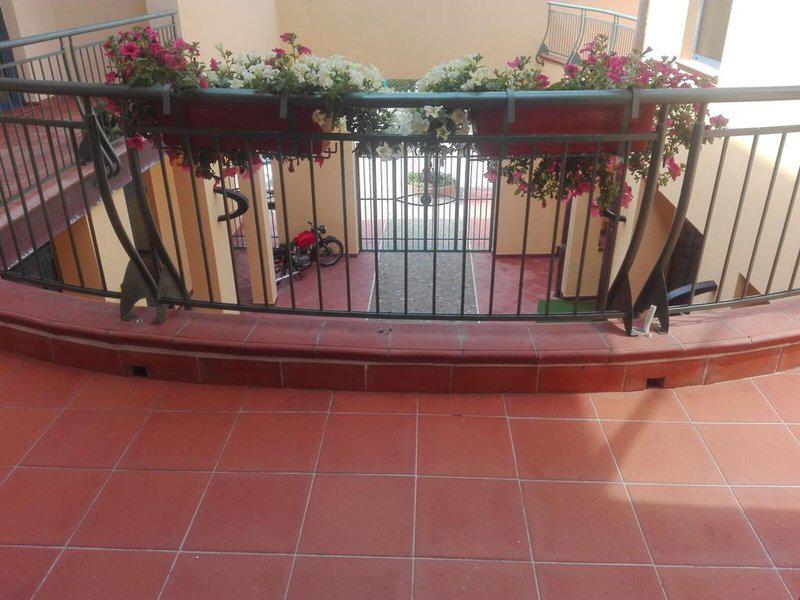 CF527BD9C22E66FEEE1C0EDF2E526655