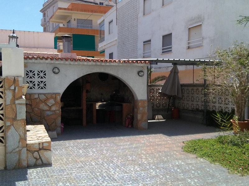 4BD168B8B9B459E26FE02EC07756C3D2