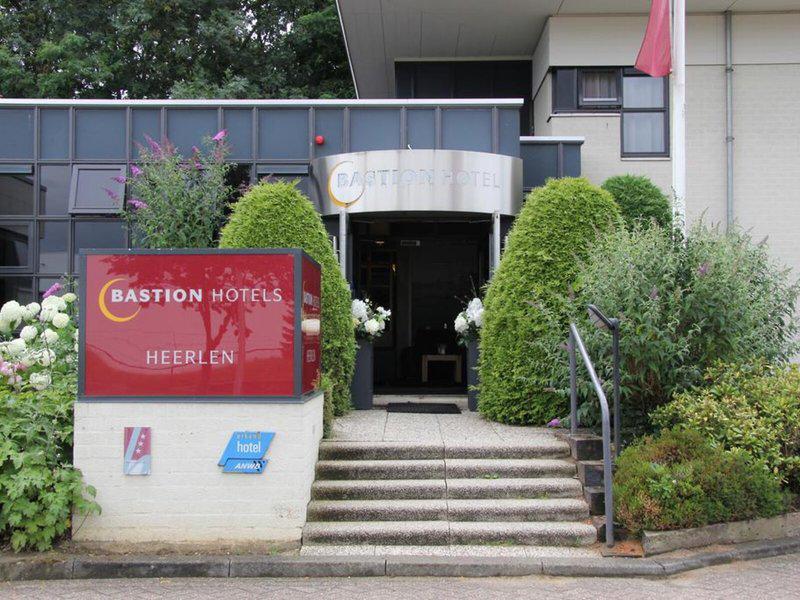 EB148A18126027D9772E858503B04B86