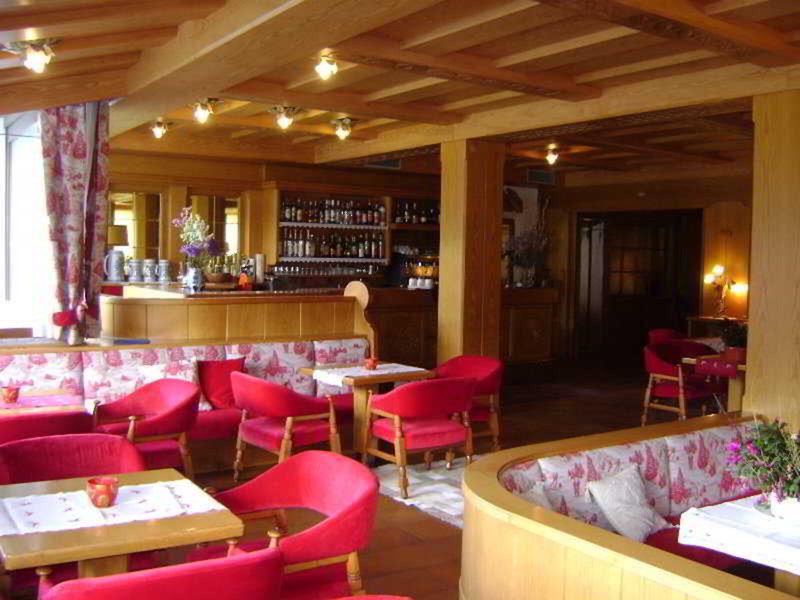 10A526B38607211A682DA1C3E02AE256