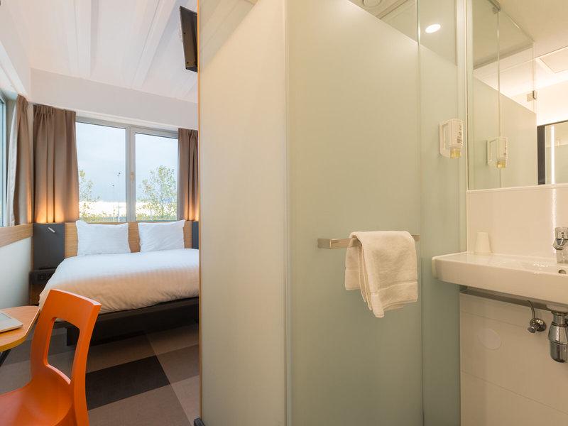 3EF40338129728173AAD5E4FADB3B0DB