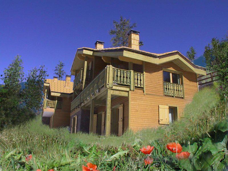 E68912D4520EB7269C83216AEE3E3DF8