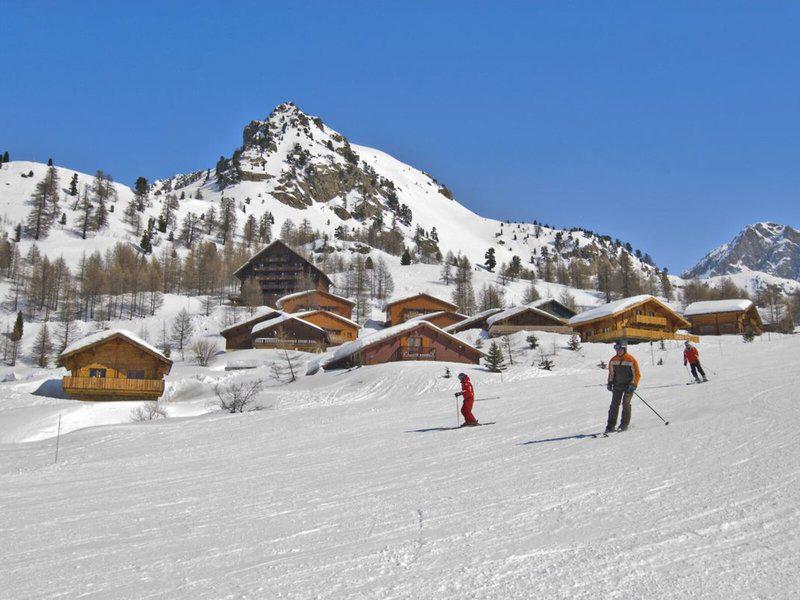 E420205F7284BFE0226D8E546B7EEDEB