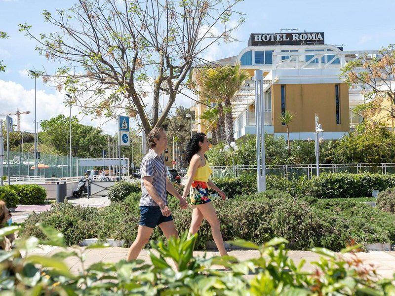 E94DAC3E6F174D19A2BB46E1E1A28C6C