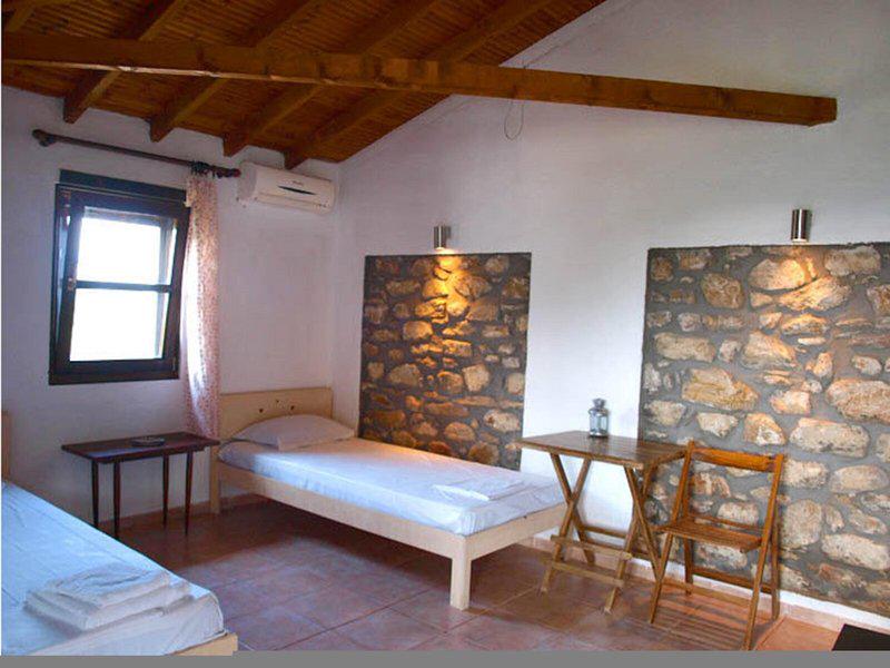 3A3B923187A61C1C3F36A042C6015684