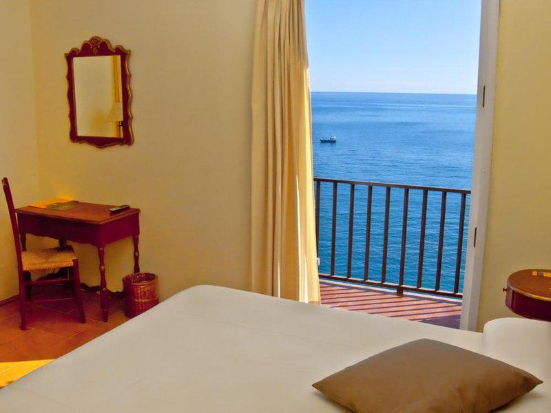 BCE2EEA42CC3EB5B7B4DC2237C8C4F7A