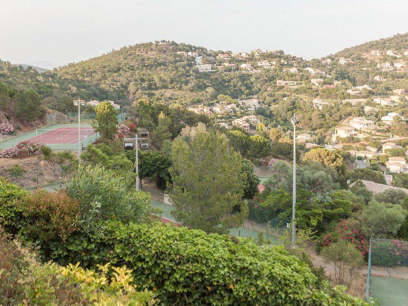 27CC6606604C83DA3991B8CB5E6F9883