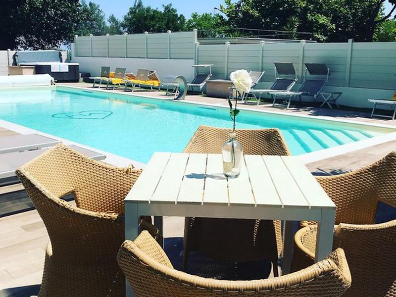 AED341D7B689D04B7E77544D0F72F4DD