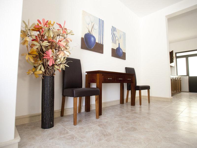 A4E7056605ED4469F71F846C853D5D8F