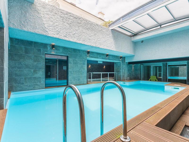 4473F5319A9DC2A3B84E686494032914