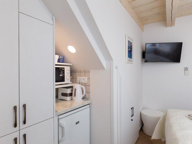 5F118487C7B825391C1E62919E289C74