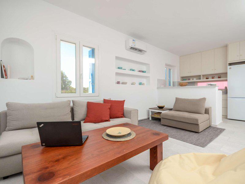 9231CE7125B60273853F52E5C54D65DE