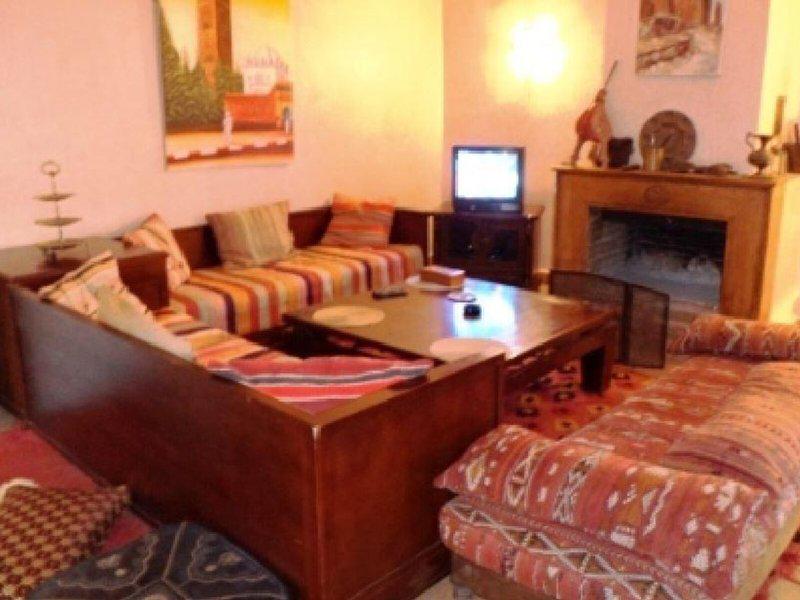 CBD57CD8D6A954AE3D155ADD0E746394