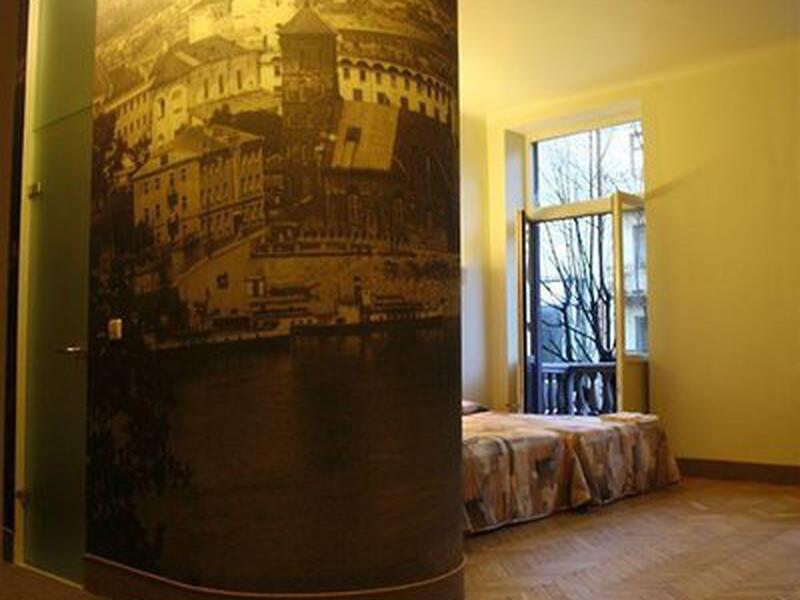 FF68D58F7FA4D1034E0192D081A42BDF