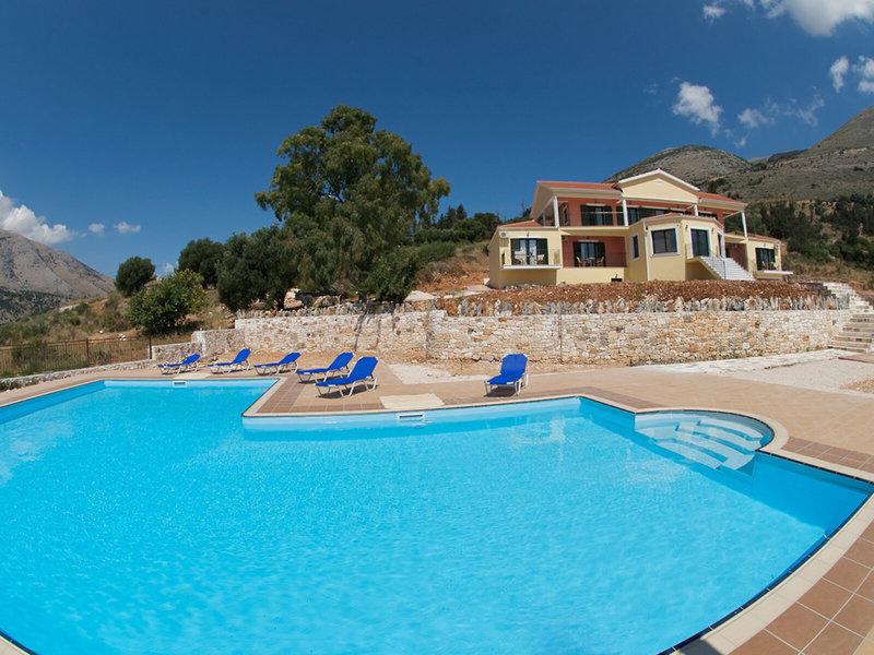 3DD94DE94B2F7713CB42F971C47629CB