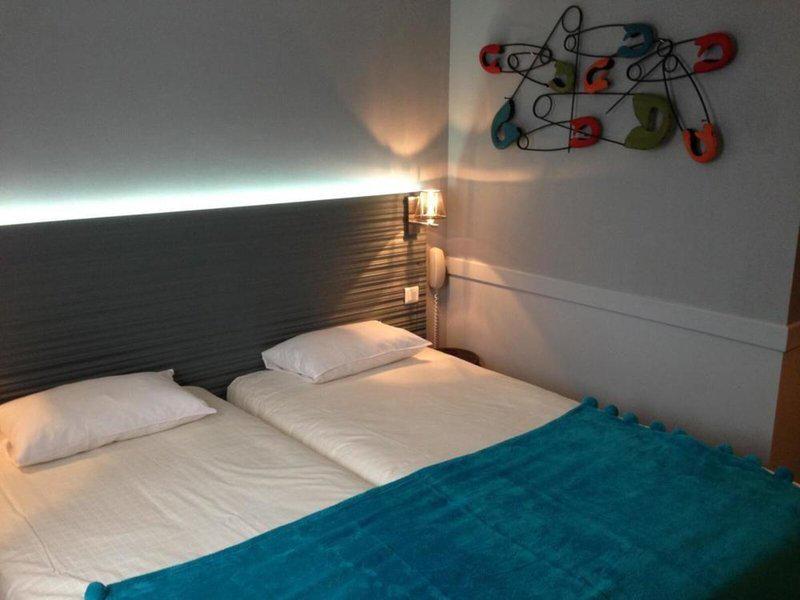 38CE8ED4D5E4F3732EF8D287D993C328