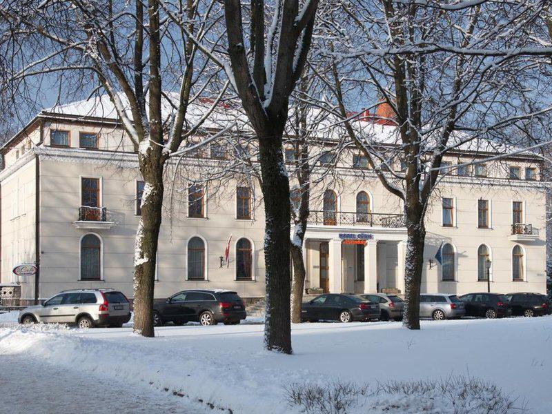 7D6850EAF67243451DA0F59263C2CD42