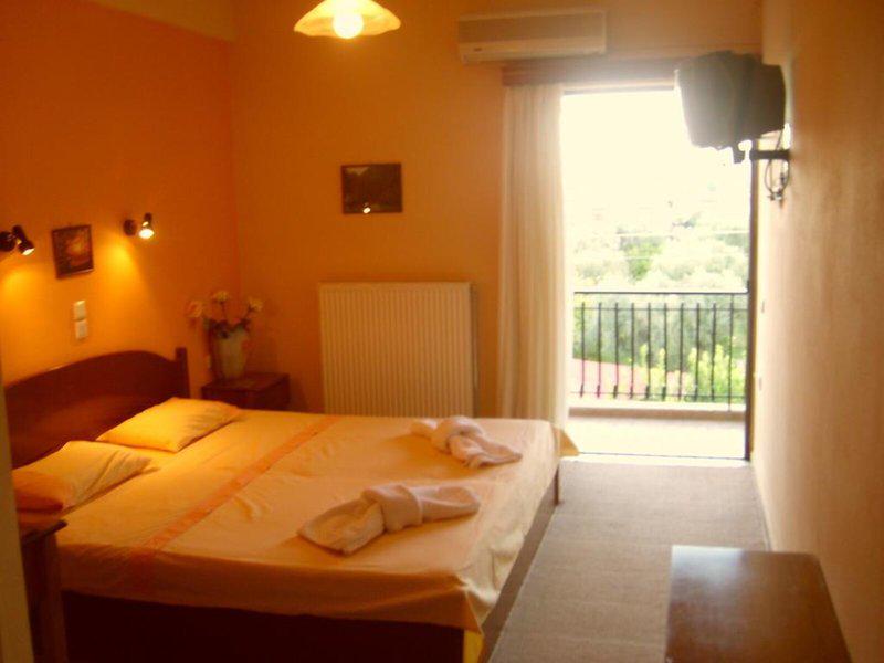 CF7407730D828EA015B3DC66F98B0236