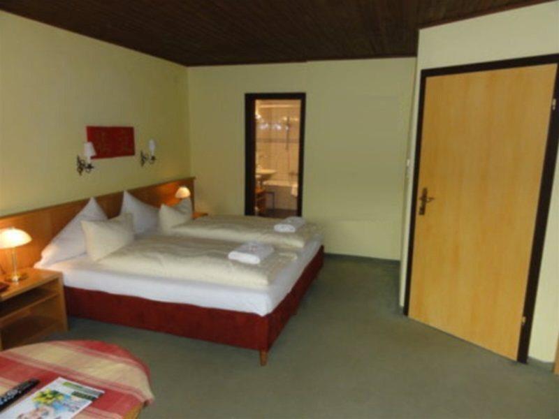 CA19C761A596BE321E14D6BE0369B720