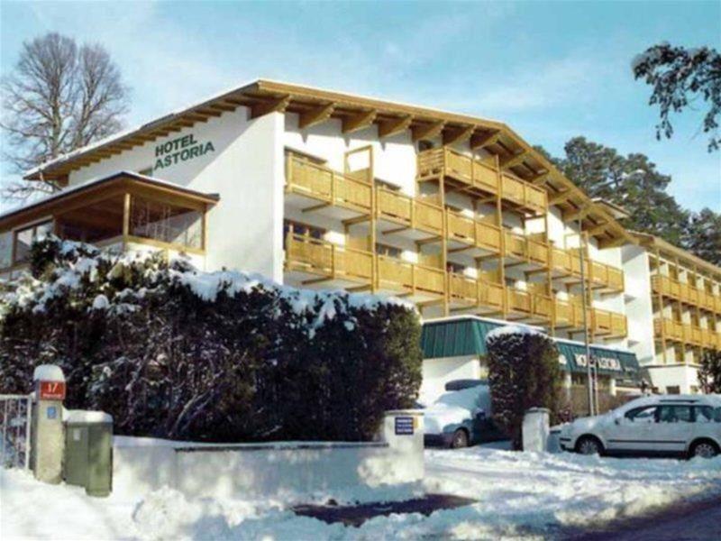 4AF7DD07614FD65CC4C3F9BA91860957