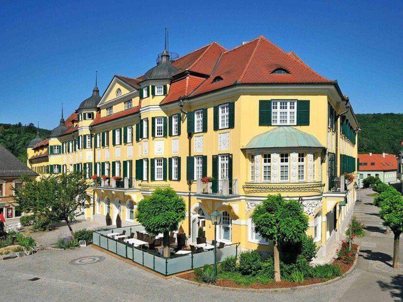 7E01BF8A9D6A639D73B18E8B312DC02D