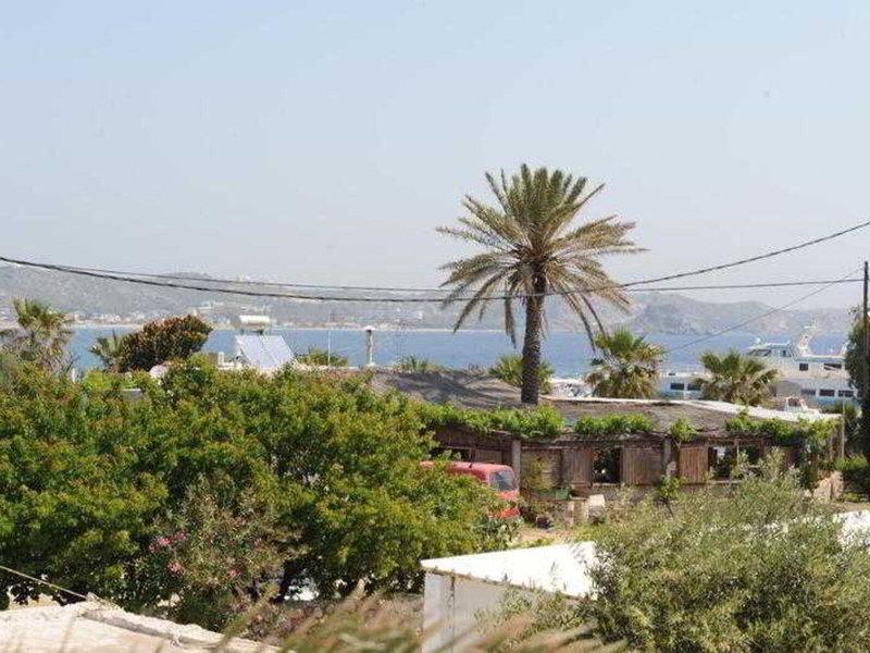 6581378DDCA2F8F9DB1C9841C16AFD3C