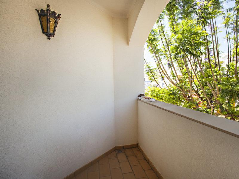 B7DB1B41EFB4474C5A63B4CB6E0D1B20