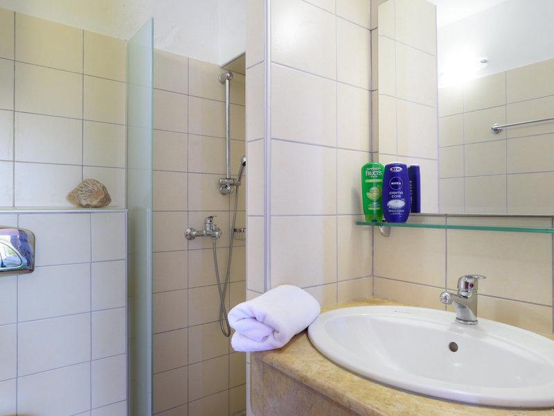 DCDFE87E9E50061EC248F0A6DA4525D5