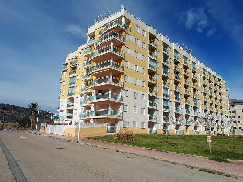 8AFE4402BBAFD4F4918799A9C0A5B8ED