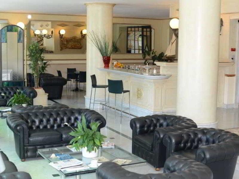 1E7CE302890549A2DE440E86C8131656