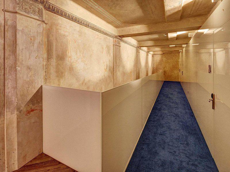 DEE6B69AA06F8195A1C74EA0FF8B338B