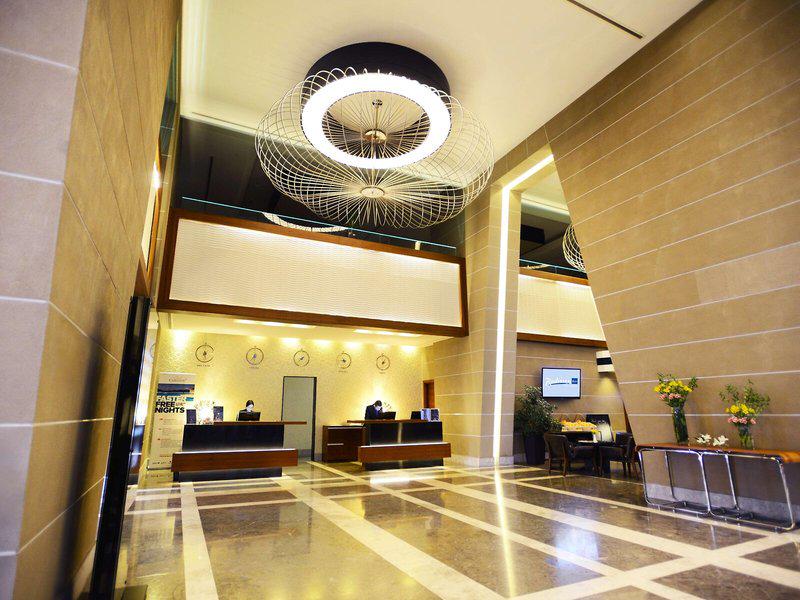 D2406A77708DDE045BFC18FA2CDD0E5D