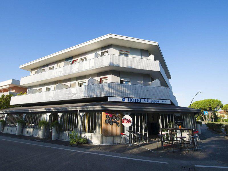 47A826D0AB0143154209FF227CE13367