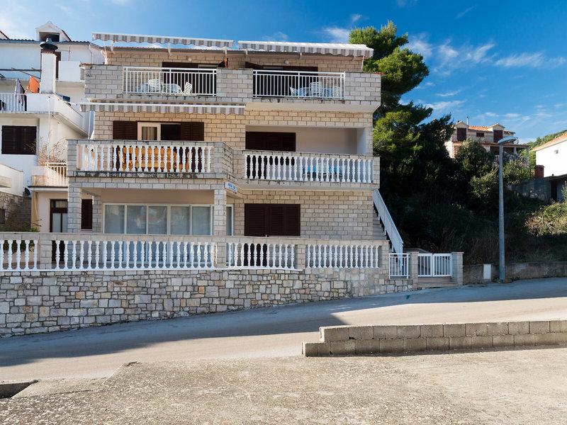 E22ACAE79E5BEC9A02BDCF50E564543B