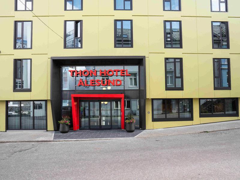 0ED9AB82D018C0B367A27A116AAD2422