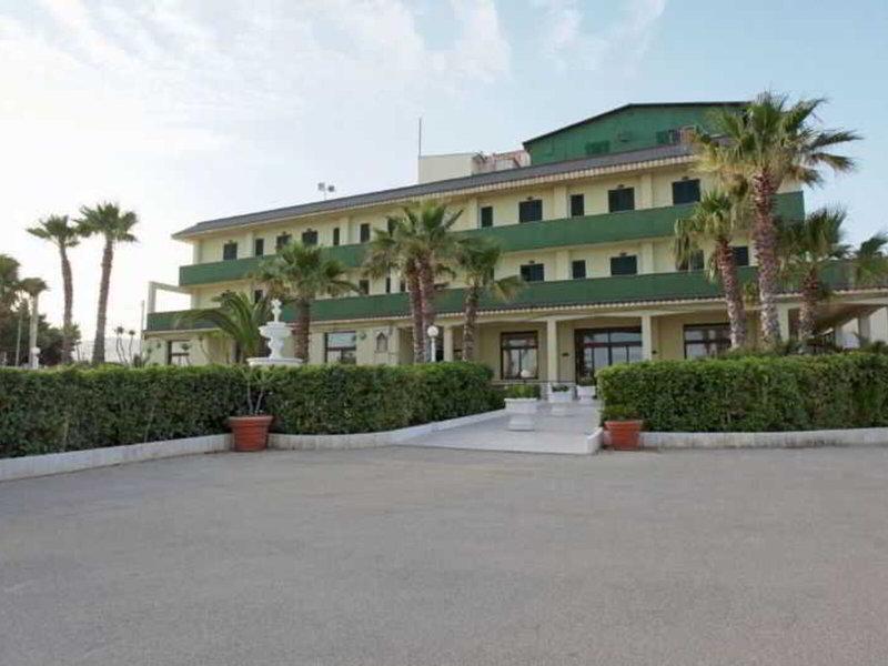 0FC336F6DC600483675C4FA4730C4019