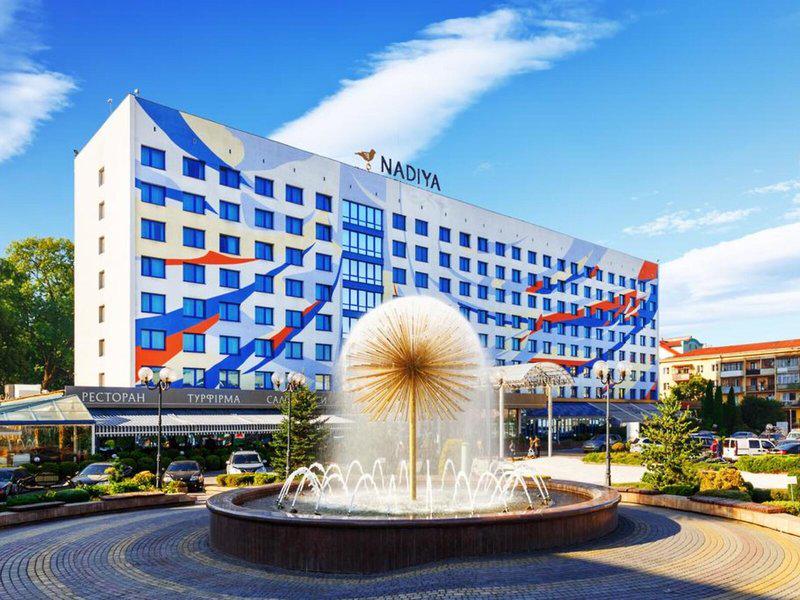 72A0CD272707AC61DB9E3ABB8073D284