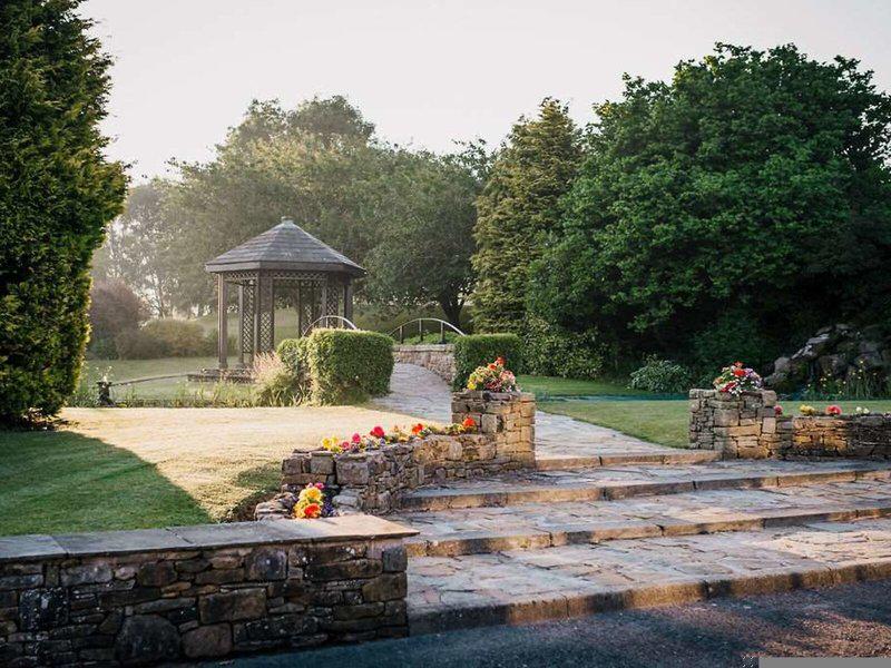 1443B6D0AF7A260AF400631D8FAC9453